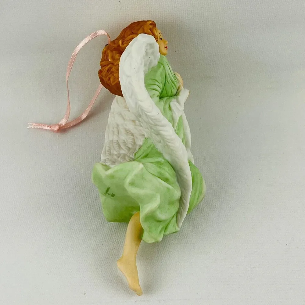 Hallmark Angel of‎ Faith Keepsake Ornament Porcelain Dated 2001
